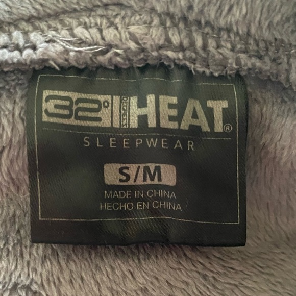32 DEGREES SLEEPWEAR-OVERSIZED GREY HOODED LOUNGE/SLEEPWEAR SIZE S/M - Picture 6 of 7